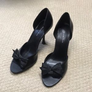 Black bow heels CUTE!